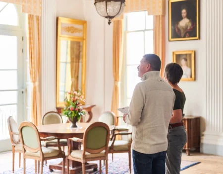 twee mensen in de borg